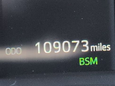 Used 2019 Toyota Highlander Limited image 22