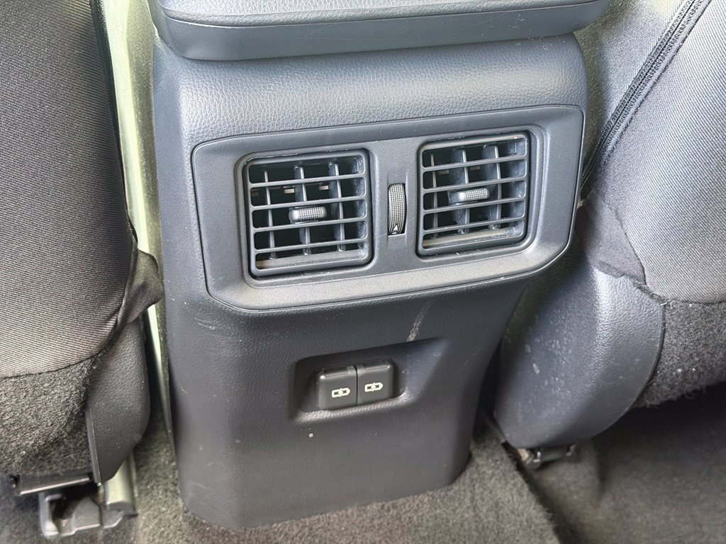 Used 2025 Toyota RAV4 XLE AWD/4WD image 25