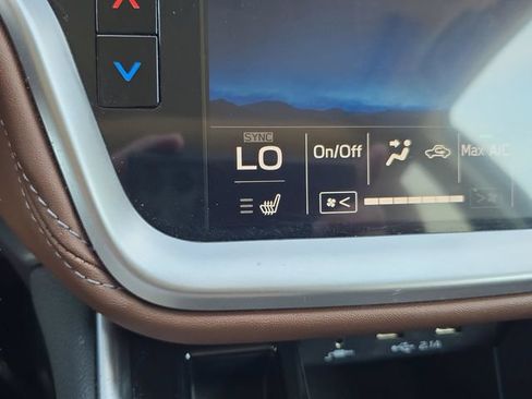 Certified 2021 Subaru Outback Touring w/ Popular Package #2 AWD/4WD image 19