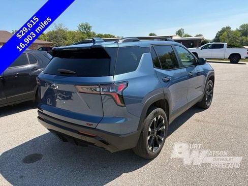 Used 2025 Chevrolet Equinox RS FWD image 6