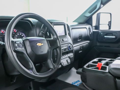 Used 2024 Chevrolet Silverado 3500 W/T AWD/4WD image 22
