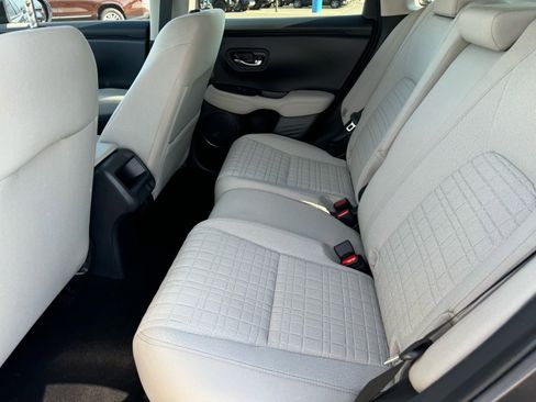 Used 2024 Honda HR-V LX image 16