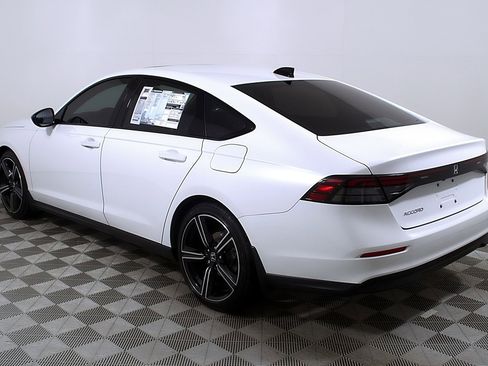 New 2026 Honda Accord SE image 9
