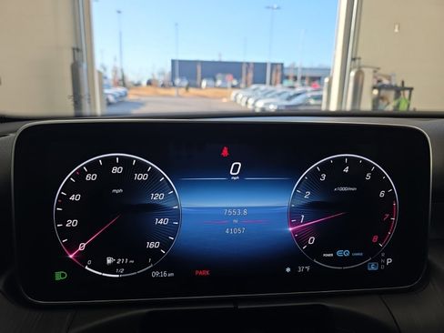 Used 2022 Mercedes-Benz C 300 Sedan image 37