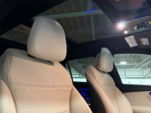 New 2027 Mercedes-Benz GLC 300 image 16