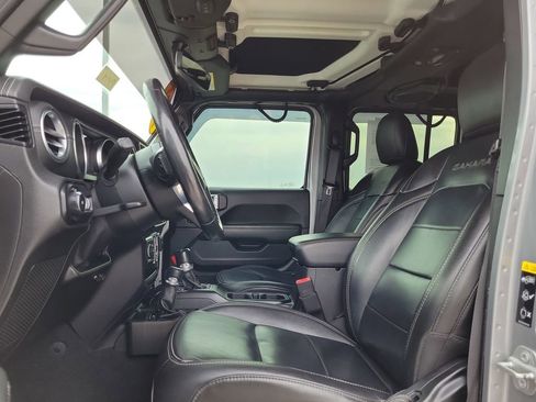 Used 2021 Jeep Wrangler Unlimited Sahara image 21