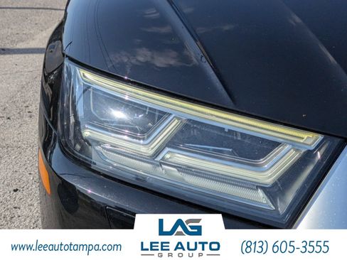 Used 2019 Audi Q5 2.0T Premium Plus w/ Premium Plus Package AWD/4WD image 9