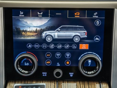 Used 2018 Land Rover Range Rover Long Wheelbase Autobiography AWD/4WD image 30