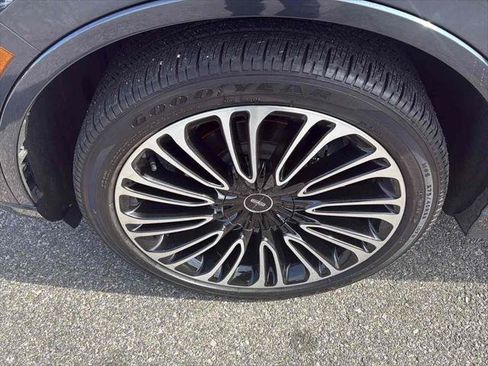 Used 2021 Lincoln Aviator Black Label w/ Dynamic Handling Package image 10