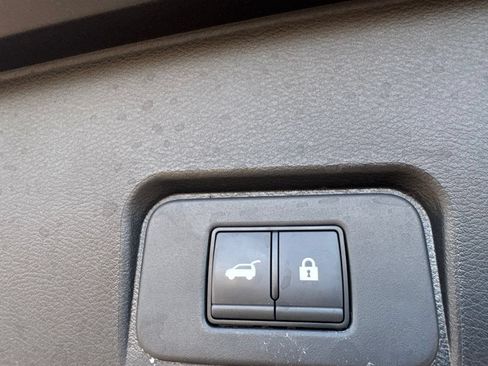 Certified 2025 Nissan Rogue SV w/ Rock Creek Premium Package AWD/4WD image 32