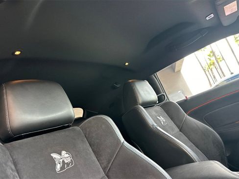 Used 2018 Dodge Challenger R/T Scat Pack w/ Leather Interior Group image 18