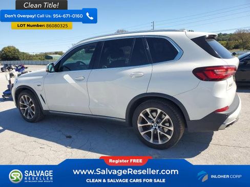 Used 2022 BMW X5 xDrive45e image 3