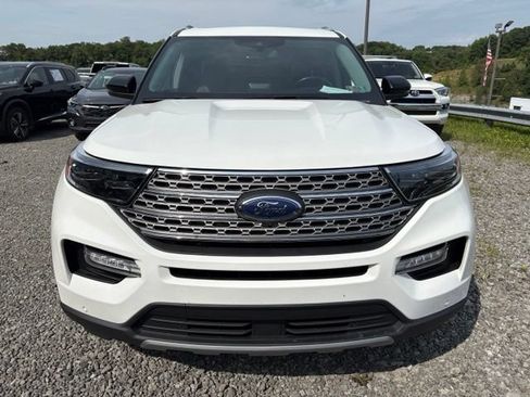 Used 2023 Ford Explorer Limited w/ Limited Technology Package AWD/4WD image 6
