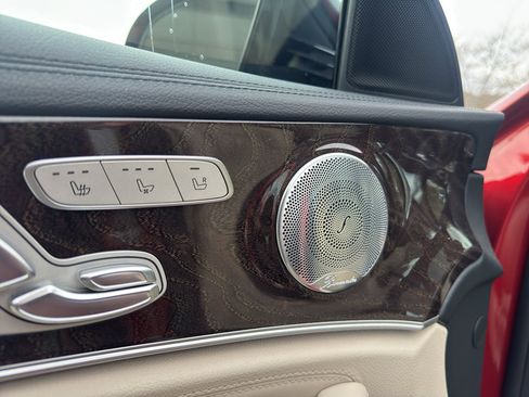 Certified 2017 Mercedes-Benz E 43 AMG 4MATIC Sedan image 9