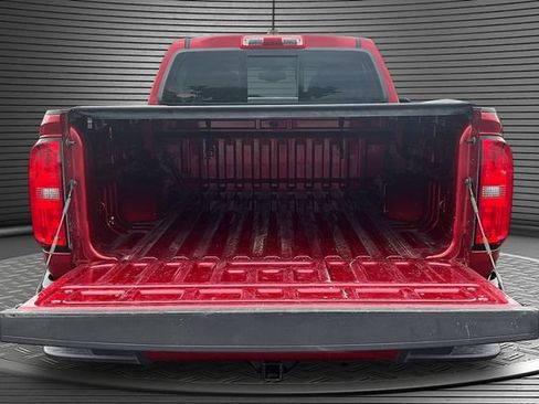 Used 2022 Chevrolet Colorado Z71 AWD/4WD image 7