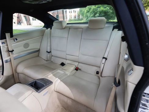 Used 2011 BMW 335is Coupe image 23