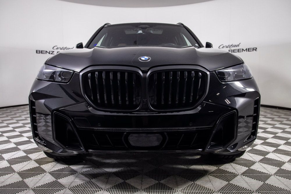 Used 2026 BMW X5 sDrive40i w/ M Sport Package RWD image 5