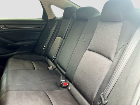 Used 2018 Honda Accord LX image 22