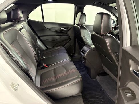 Used 2024 Chevrolet Equinox RS image 40