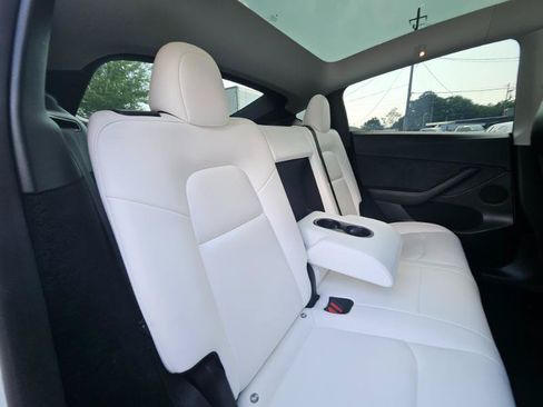 Used 2023 Tesla Model Y AWD image 67