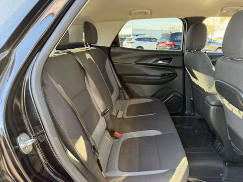 Certified 2023 Chevrolet TrailBlazer LT w/ Convenience Package image 32