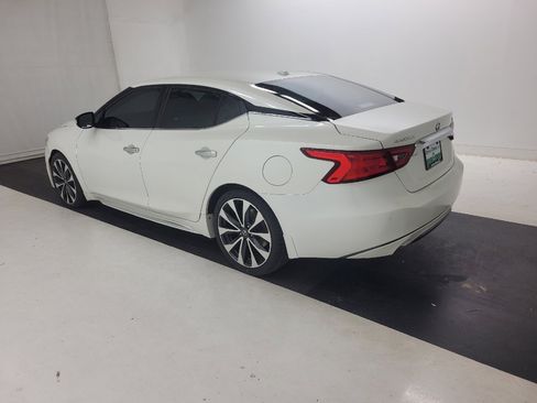 Used 2016 Nissan Maxima SR FWD image 5