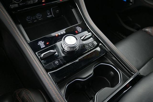 Used 2022 Jeep Grand Cherokee Summit AWD/4WD image 31