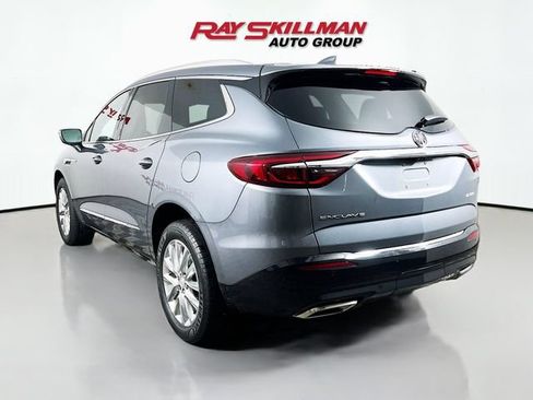 Used 2020 Buick Enclave Premium w/ Surround and Sites Package FWD image 5