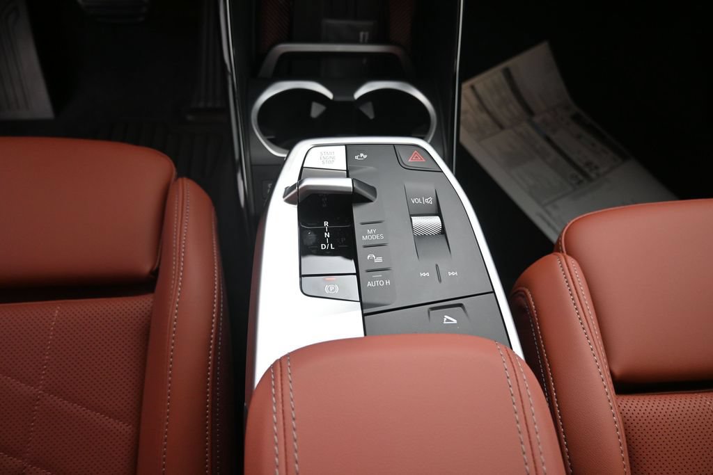New 2027 BMW X1 xDrive28i AWD/4WD image 15