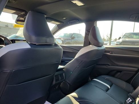 New 2026 Toyota Camry SE image 14