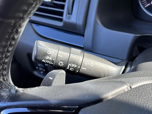 Certified 2022 Honda Pilot Touring image 21