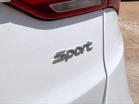 Used 2017 Hyundai Santa Fe Sport w/ 2.4L Tech Package 04 FWD image 10