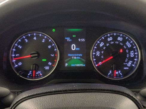 Used 2019 Toyota RAV4 XLE w/ Convenience Package image 23