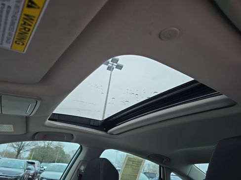 Used 2024 Honda Accord EX image 30