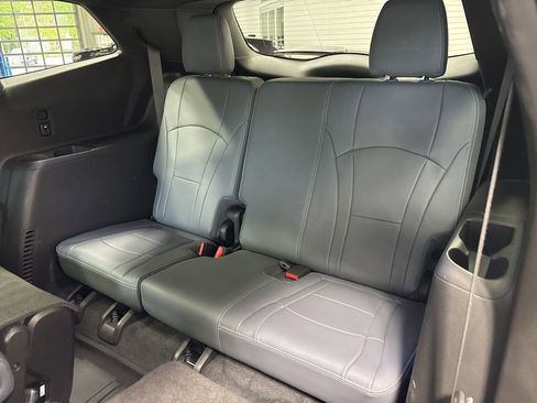 Used 2023 Buick Enclave Essence w/ LPO, Floor Liner Package FWD image 40