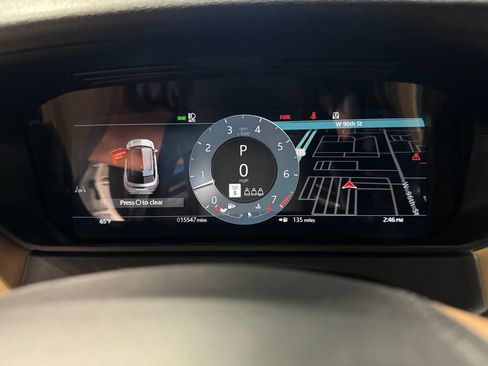 Used 2025 Land Rover Range Rover Velar Dynamic HSE AWD/4WD image 19