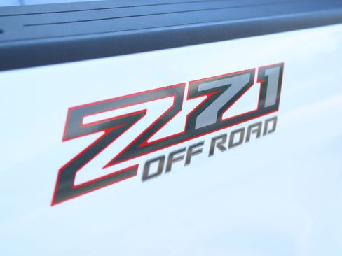 Used 2021 Chevrolet Colorado Z71 AWD/4WD image 7