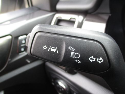 Used 2021 Ford Ranger Lariat w/ Equipment Group 501A High image 22