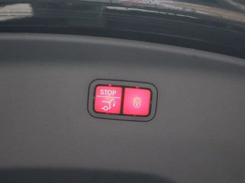 Used 2019 Mercedes-Benz AMG GT 63 S w/ Driver Assistance Package image 36