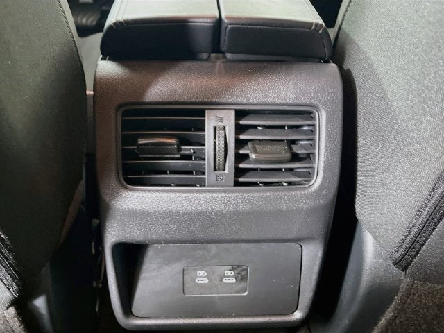 Used 2025 Nissan Rogue SV FWD image 24