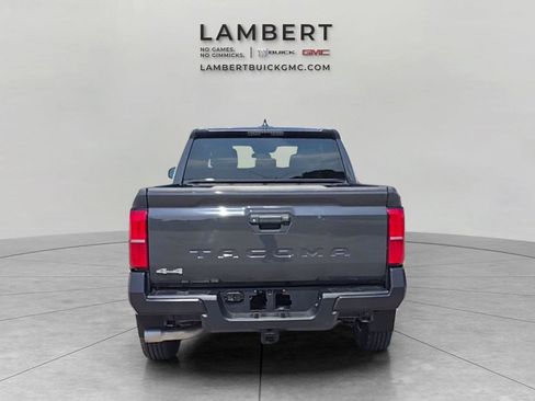 Used 2024 Toyota Tacoma SR AWD/4WD image 4
