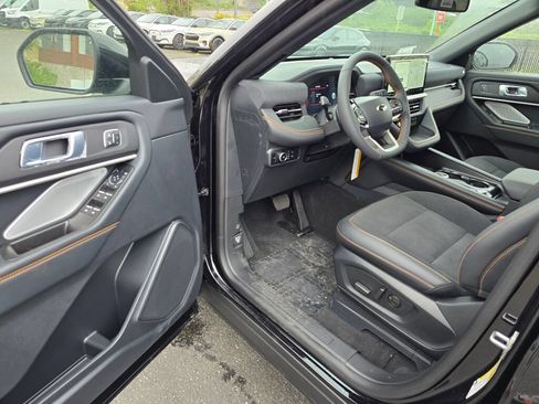 New 2026 Ford Explorer Tremor w/ Tremor Ultimate Package AWD/4WD image 19