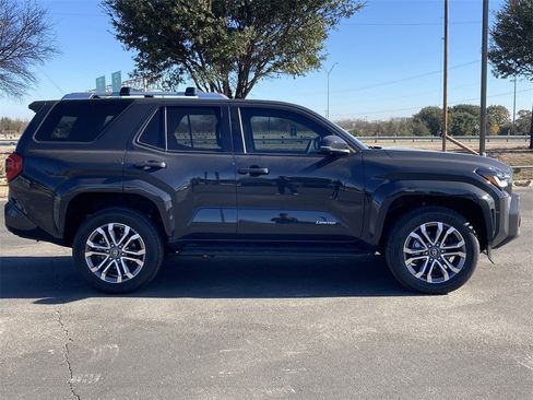 New 2026 Toyota 4Runner Limited image 4
