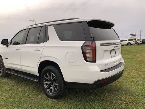 Used 2021 Chevrolet Tahoe Z71 w/ Z71 Signature Package image 4