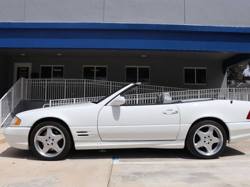 Used 2001 Mercedes-Benz SL 500 image 3