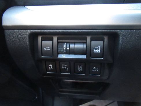 Used 2018 Subaru Outback 2.5i Premium AWD/4WD image 20