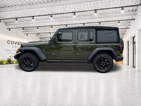 Used 2022 Jeep Wrangler Unlimited Sport AWD/4WD image 8