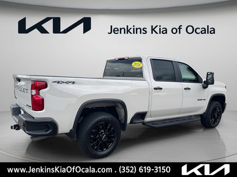 Used 2026 Chevrolet Silverado 2500 Custom w/ Custom Value Package AWD/4WD image 5
