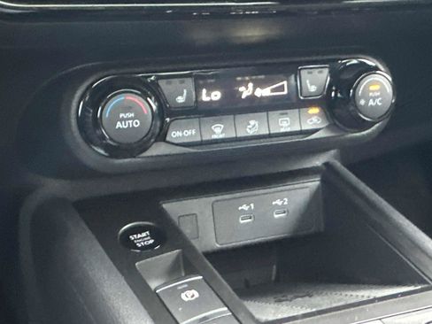 New 2026 Nissan Kicks SV w/ SV Premium Package image 38