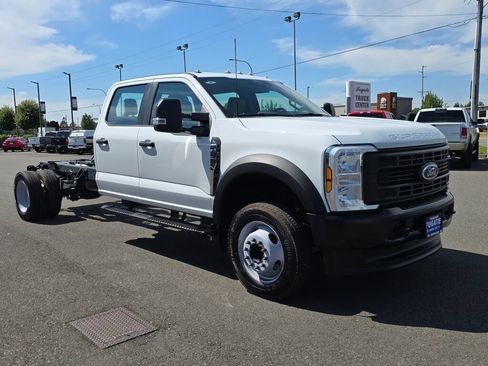Used 2025 Ford F450 XL RWD image 4